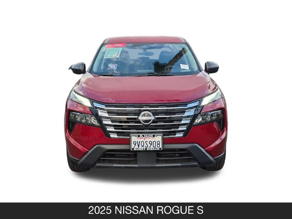 Certified 2025 Nissan Rogue S FWD image 4