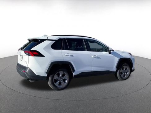 Used 2025 Toyota RAV4 XLE image 15