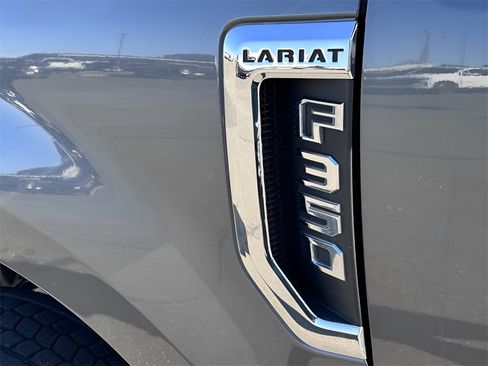 Used 2021 Ford F350 Lariat w/ Lariat Ultimate Package image 45