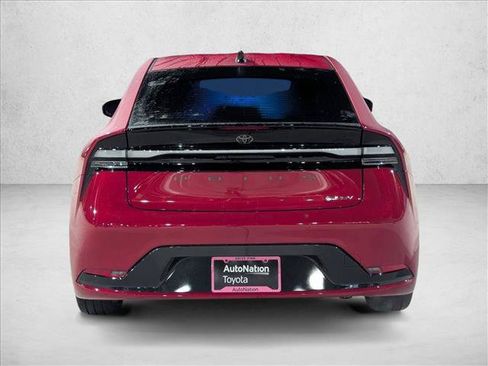 New 2026 Toyota Prius Plug-In Hybrid FWD image 7