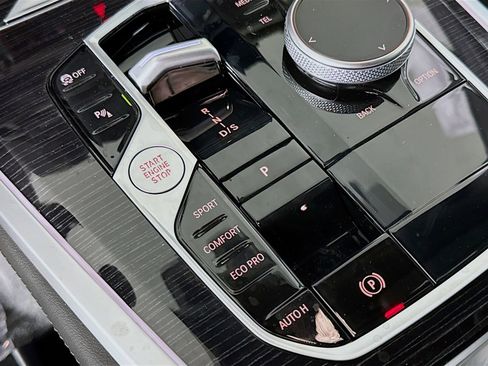 New 2026 BMW X5 sDrive40i w/ M Sport Package image 17