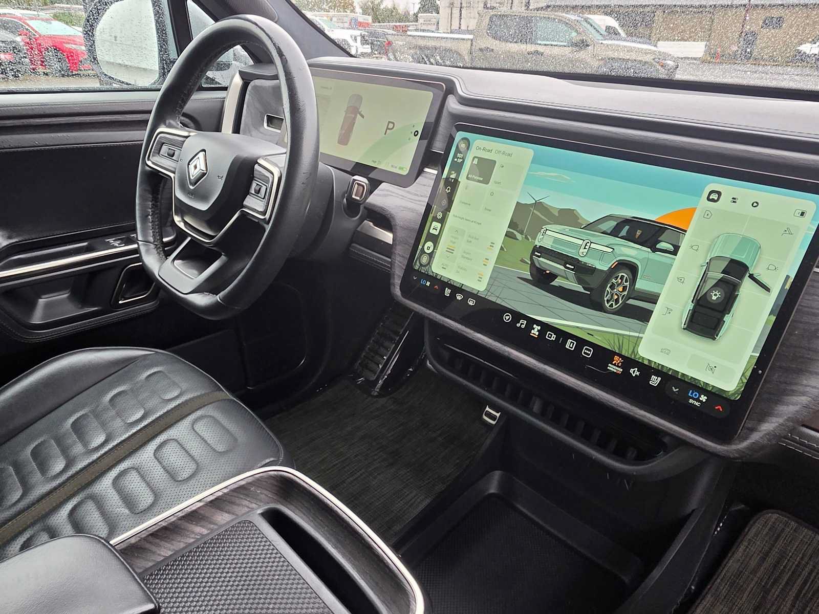Used 2023 Rivian R1S Adventure Quad AWD/4WD image 10