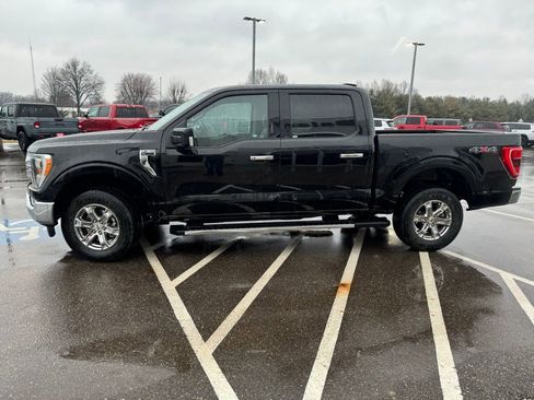 Used 2023 Ford F150 XLT w/ Equipment Group 302A High image 11