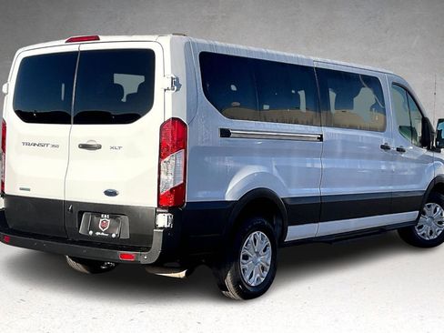 Used 2023 Ford Transit 350 XLT image 30