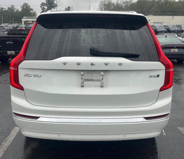 Used 2023 Volvo XC90 B6 Plus AWD/4WD image 5