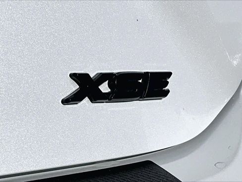 Used 2025 Toyota Camry XSE w/ Premium Plus Package image 30