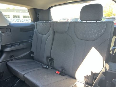Used 2022 Hyundai Palisade SEL w/ Convenience Package image 23