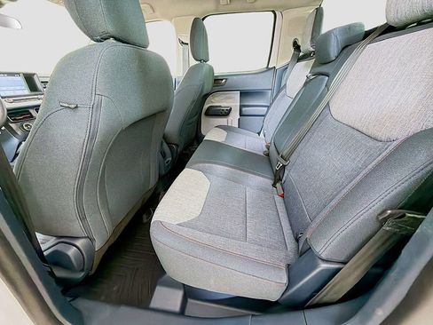 Used 2022 Ford Maverick XLT image 20