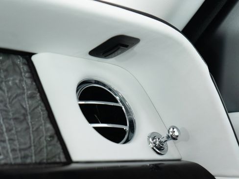 Certified 2023 Rolls-Royce Phantom Sedan image 51