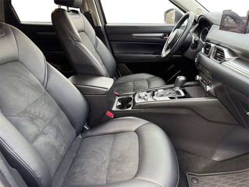 Used 2021 MAZDA CX-5 Touring image 15