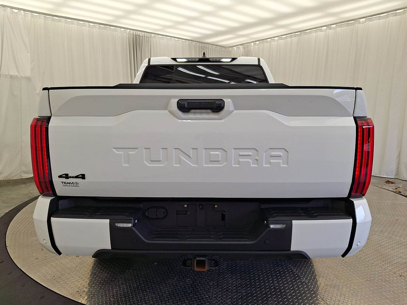 Used 2024 Toyota Tundra SR5 w/ SR5 Convenience Package AWD/4WD image 26