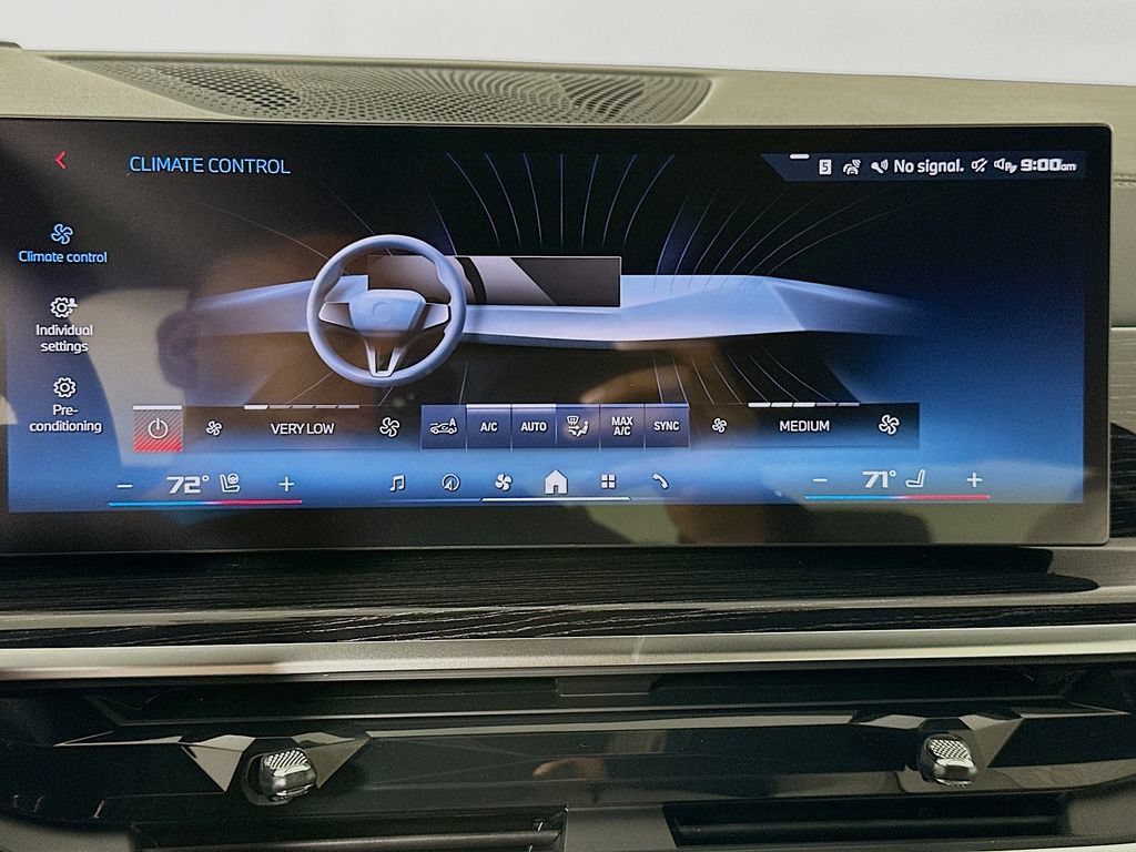 Used 2027 BMW X6 M60i AWD/4WD image 14