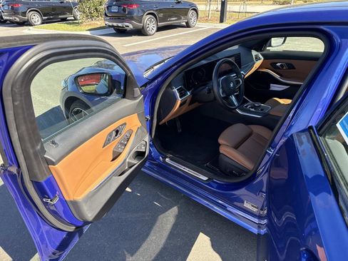 Used 2024 BMW 330e image 16