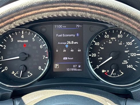 Used 2018 Nissan Rogue SV w/ Premium Package AWD/4WD image 26
