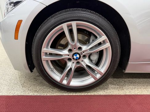 Used 2017 BMW 340i xDrive Sedan AWD/4WD image 20