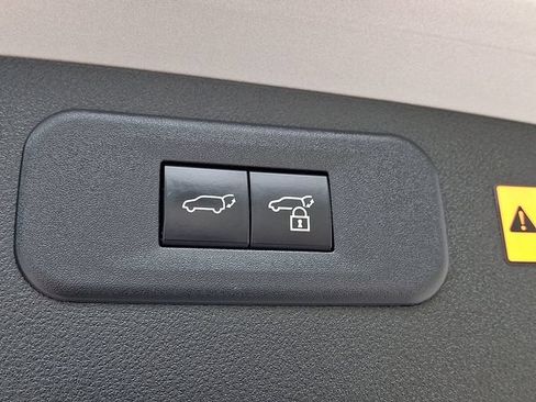 Used 2024 Lexus NX 250 FWD image 31