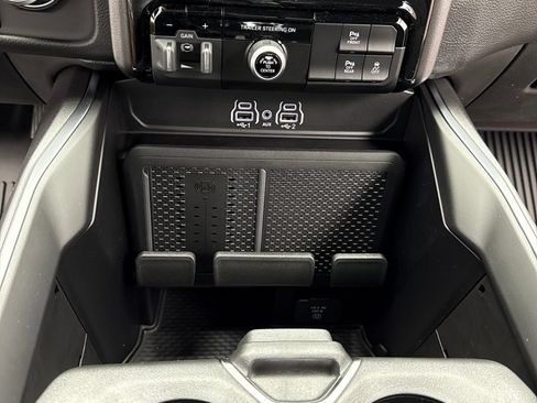 New 2026 RAM 1500 Big Horn AWD/4WD image 19