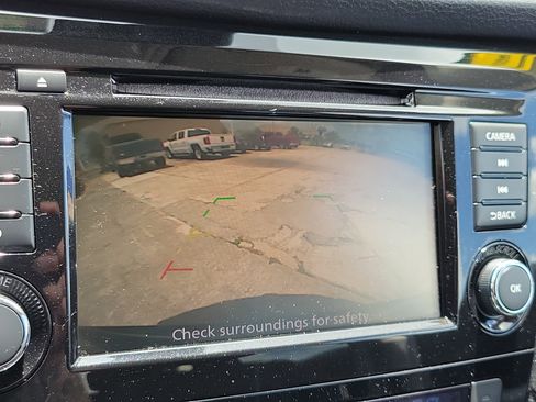 Used 2019 Nissan Rogue SV AWD/4WD image 22