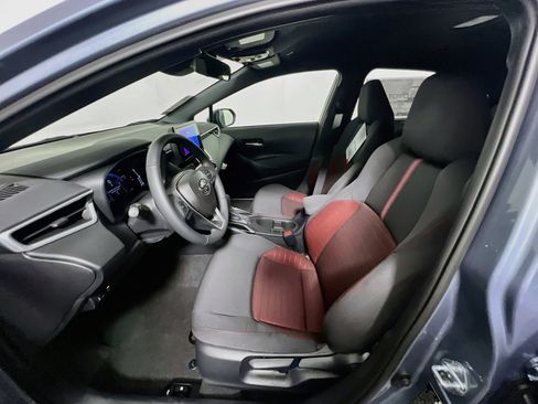 Used 2026 Toyota Corolla SE FWD image 14