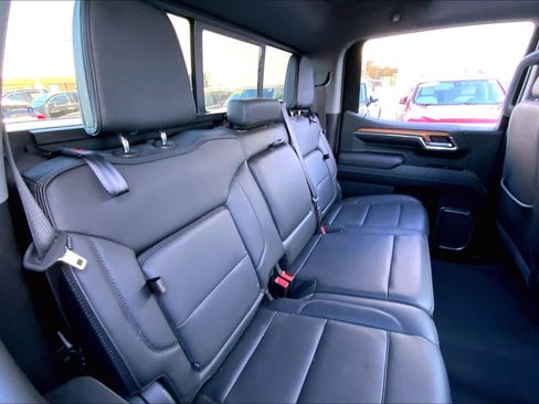 Used 2023 GMC Sierra 1500 Denali w/ Denali Reserve Package AWD/4WD image 16