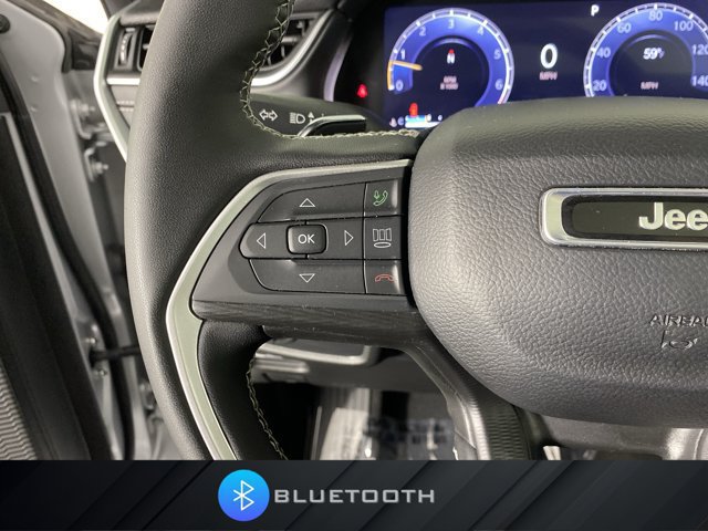 Used 2024 Jeep Grand Cherokee Altitude AWD/4WD image 23