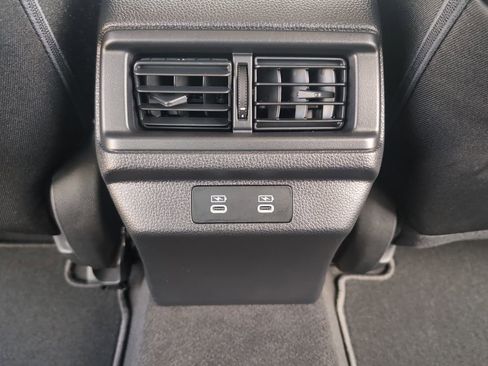 Certified 2025 Honda Accord LX image 21