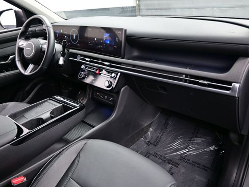 Certified 2025 Hyundai Tucson Limited image 15