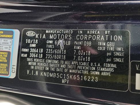 Used 2019 Kia Sedona EX FWD image 33