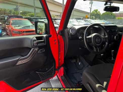Used 2015 Jeep Wrangler Unlimited Sport w/ Quick Order Package 24S AWD/4WD image 19