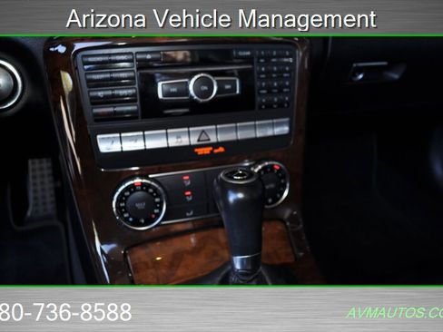 Used 2012 Mercedes-Benz SLK 350 image 28
