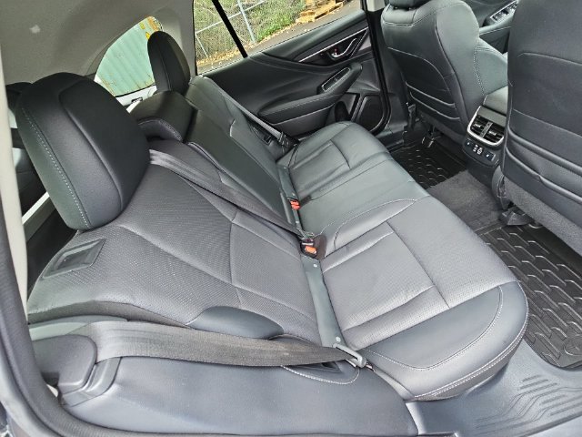 Used 2024 Subaru Outback Limited AWD/4WD image 36