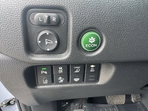 Used 2022 Honda Ridgeline Black Edition image 15