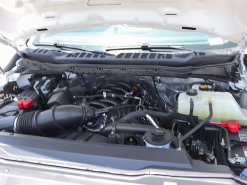 Used 2025 Ford F350 XL w/ XL Chrome Package RWD image 13