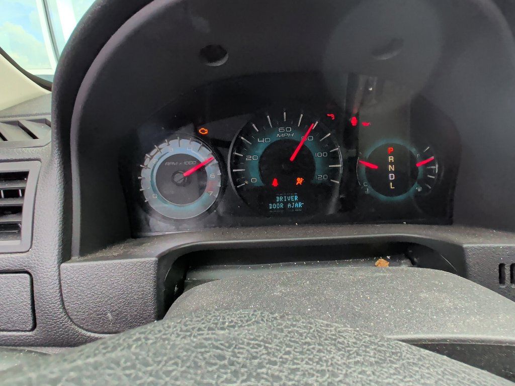 Used 2010 Ford Fusion SEL FWD image 7