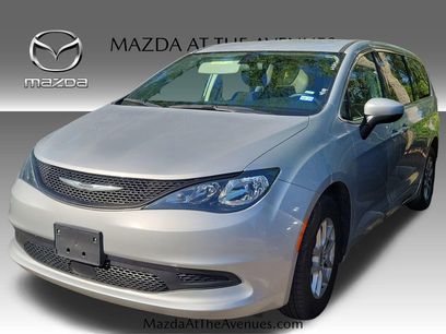 Used 2022 Chrysler Voyager LX