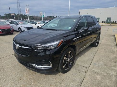 Used 2020 Buick Enclave Essence w/ Sport Touring Edition image 1