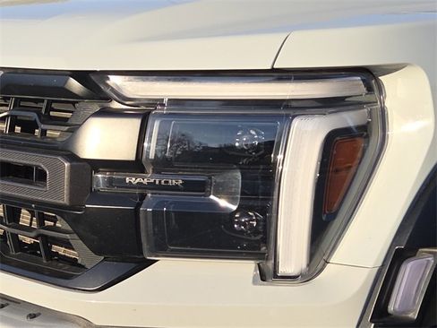 Used 2024 Ford F150 Raptor image 7