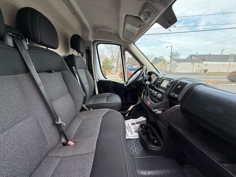 Used 2017 RAM ProMaster 1500 image 2
