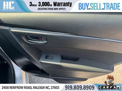 Used 2019 Toyota Corolla LE FWD image 18