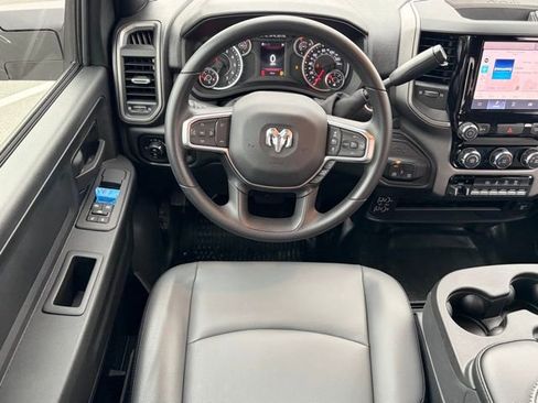New 2026 RAM 2500 Tradesman w/ Commercial Features Package AWD/4WD image 34