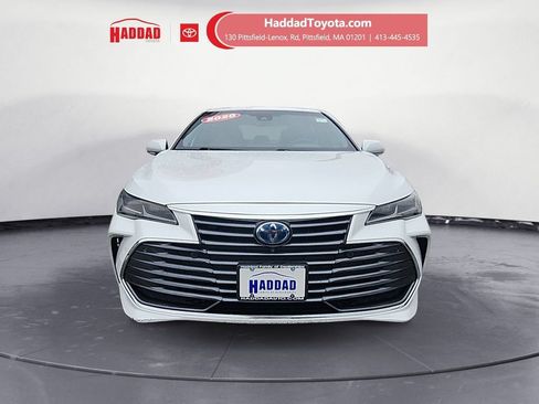 Used 2020 Toyota Avalon Limited w/ Advanced Safety Package FWD image 9