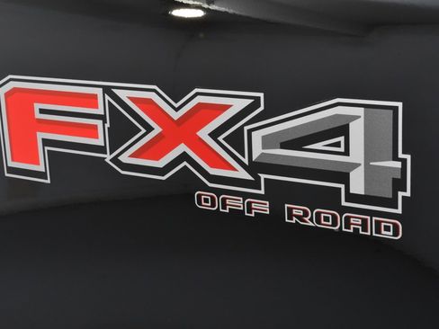 New 2026 Ford F350 Lariat w/ Lariat Premium Package image 22