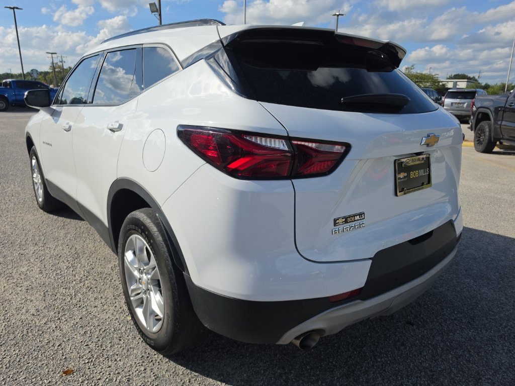 Used 2021 Chevrolet Blazer LT FWD image 3