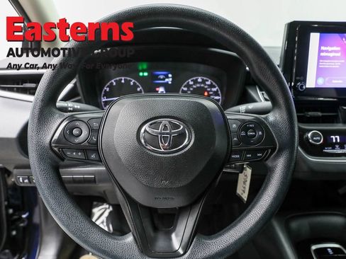 Used 2023 Toyota Corolla LE image 10