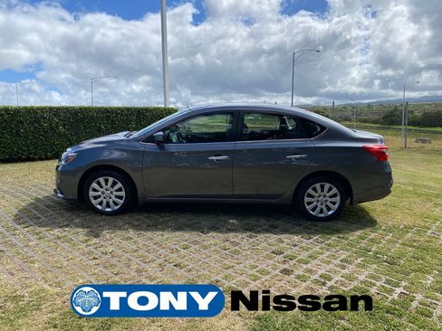 Used 2019 Nissan Sentra S w/ Exterior Package FWD image 4
