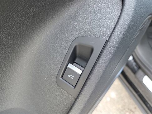 Certified 2025 Audi Q7 3.0T Prestige w/ Prestige Package image 25