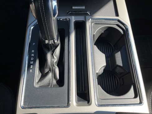 Used 2015 Ford F150 Lariat w/ Equipment Group 502A Luxury image 19