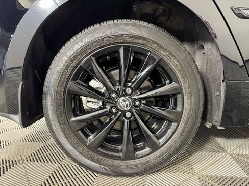 Used 2023 Toyota Corolla SE w/ SE Premium Package image 43