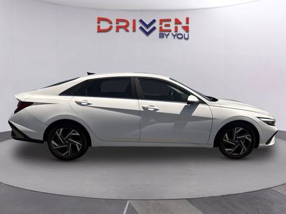 Used 2025 Hyundai Elantra SEL