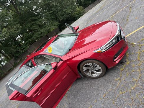 Used 2018 Honda Accord EX-L image 30